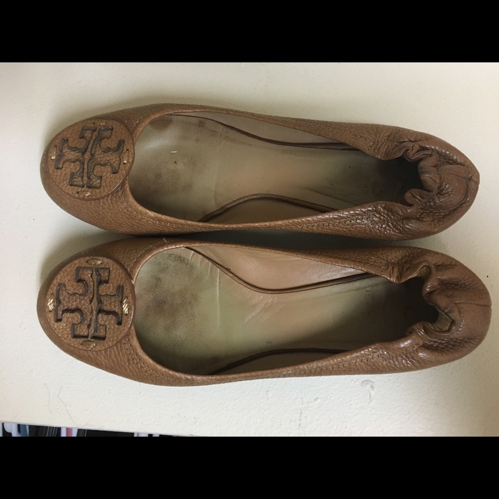 Leather flats